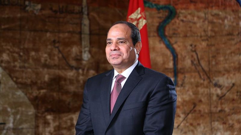 السيسي يقود جهود تعزيز أمن الطاقة.. زيادة قدرات توليد الكهرباء من الشمس والرياح وتطوير شبكات النقل والتوزيع.. إدخال أنظمة التخزين بالبطاريات والتوسع في إنتاج الهيدروجين منخفض الكربون ومشتقاته