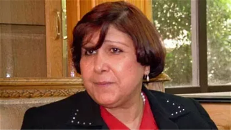 أمينة النقاش: تغيير الحكومة لا يكفي.. المطلوب تغيير السياسات الاقتصادية