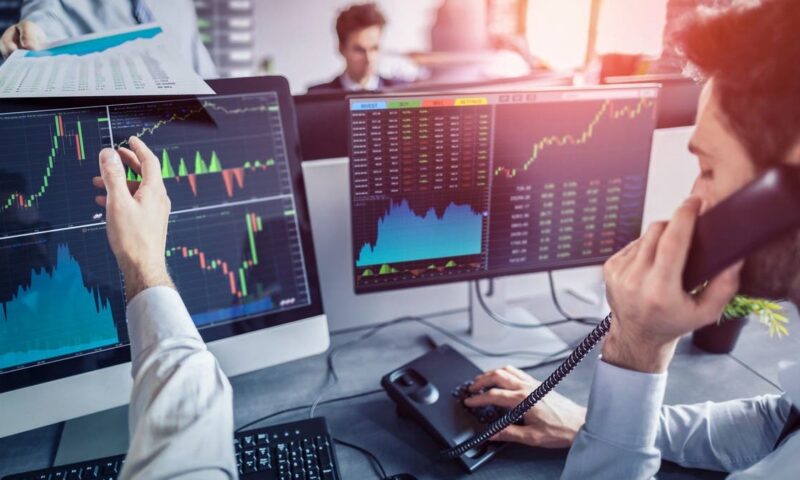 الأسهم الأوروبية ترتفع بدعم نتائج الشركات وتطورات الشرق الأوسط