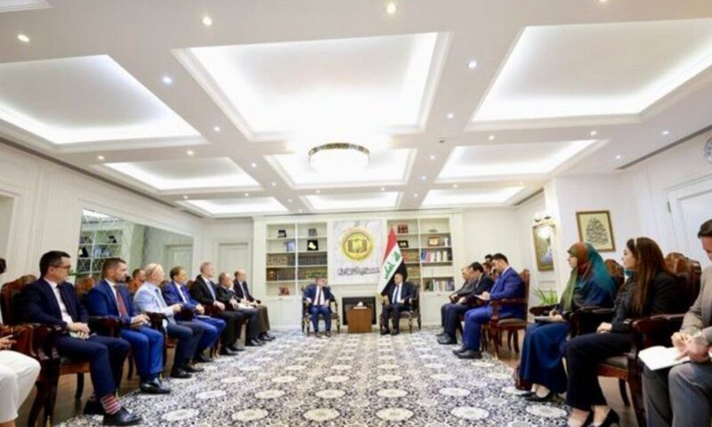 العراق: لا مكان لجماعات مسلحة تهدد دول الجوار