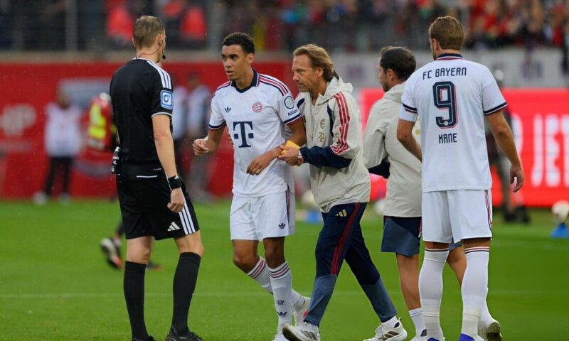موسيالا يسقط على الأرض للمرة الثانية.. واللاعب يكشف مرضه