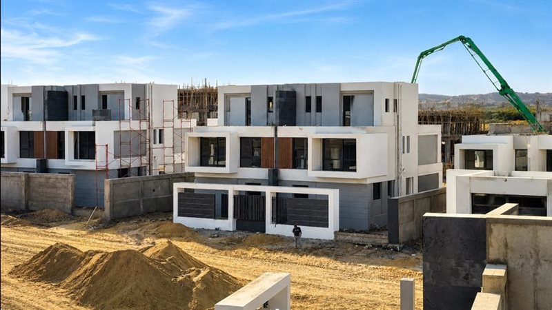 أحدث الوحدات داخل القاهرة الجديدة 2026 وقوة كمبوند الباتيو تاون سايد الاستثمارية
