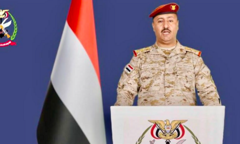 بعد قصف الحوثيين ميناء المخا.. الجيش اليمني يتوعد برد قاسٍ
