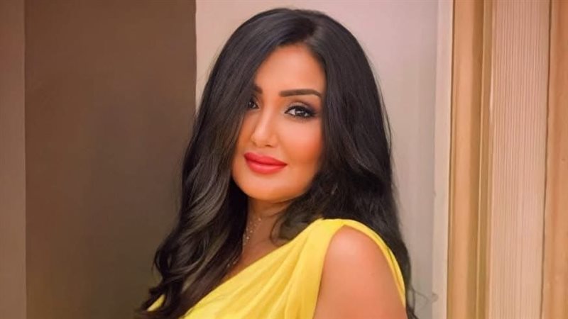 الفنانة هبة كامل تكشف تفاصيل أزمتها الصحية