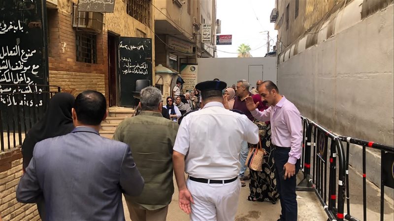محافظ الدقهلية يتابع مستوى الخدمات المقدمة للمواطنين بمكتب توثيق الخارجية بطلخا