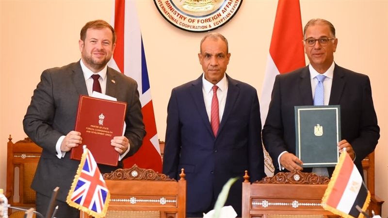 وزير الخارجية يؤكد على أهمية تعزيز نفاذ الصادرات المصرية إلى السوق البريطاني (صور)