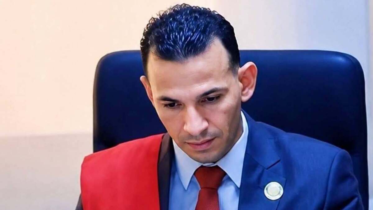 استأجر قاعة وانتحل صفة قاضٍ .. قرار جديد في أغرب جريمة بمصر 