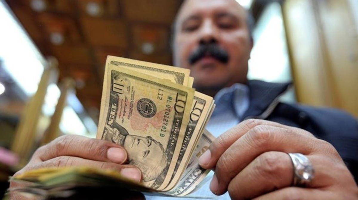 ارتفاع قياسي لتحويلات المصريين في الخارج