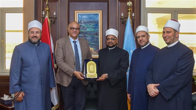 محافظ الإسكندرية يستقبل الأمين العام لمجمع البحوث الإسلامية خلال زيارته للمحافظة
