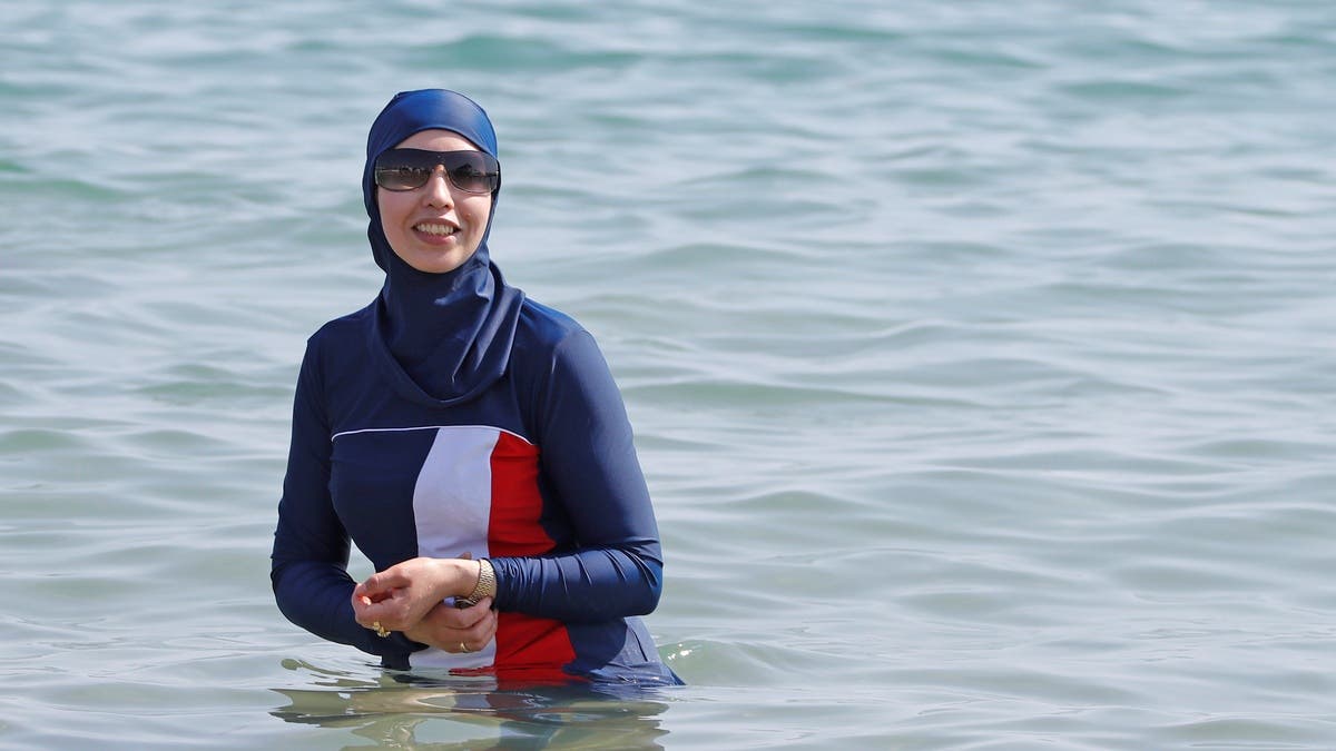 محكمة فرنسية تلغي حظر البوركيني على أحد شواطئ كوت دازور