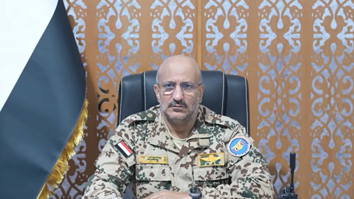 طارق صالح: أسلحة جديدة ومعركة فاصلة في مواجهة الحوثيين