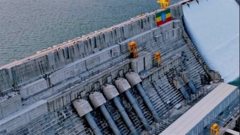 مطالبة إثيوبيا ببيع مياه النيل لمصر يثير الغضب، وخبراء يعلقون: إديس أبابا تستفز المصريين والتصريح عدواني