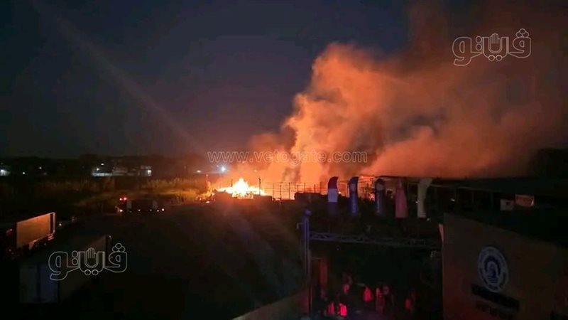 وصول مدير أمن الشرقية إلى موقع حريق مصنع موالح بمنيا القمح، وتحرك أمني وتنفيذي عاجل (صور)
