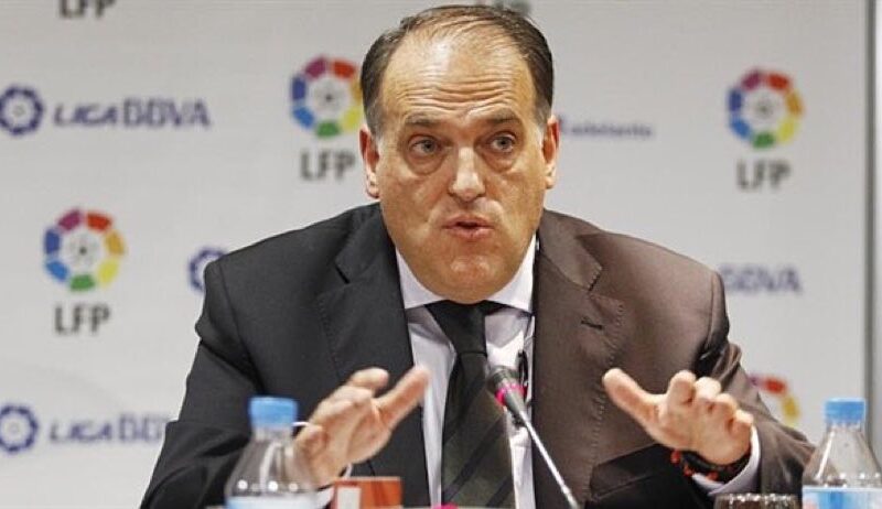 تيباس يكشف سر عشقه لريال مدريد.. منافسة برشلونة بدأت من الطفولة