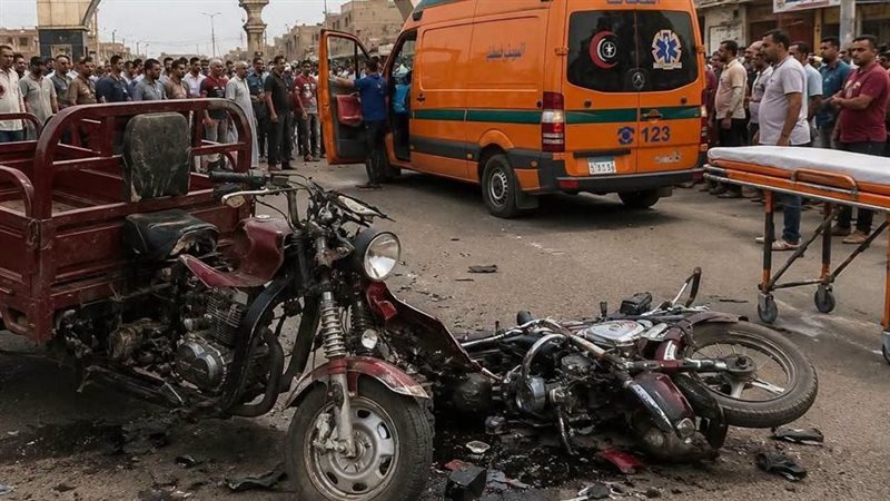 إصابة 3 أشخاص في تصادم دراجة نارية بسيارة ملاكي بطريق الأحمدية في المنزلة بالدقهلية