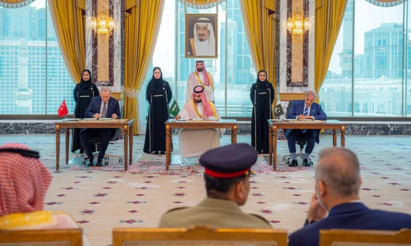 موفد العربية: اختتام اجتماع اللجنة الاستراتيجية السياسية لـ “اتفاق مكة”