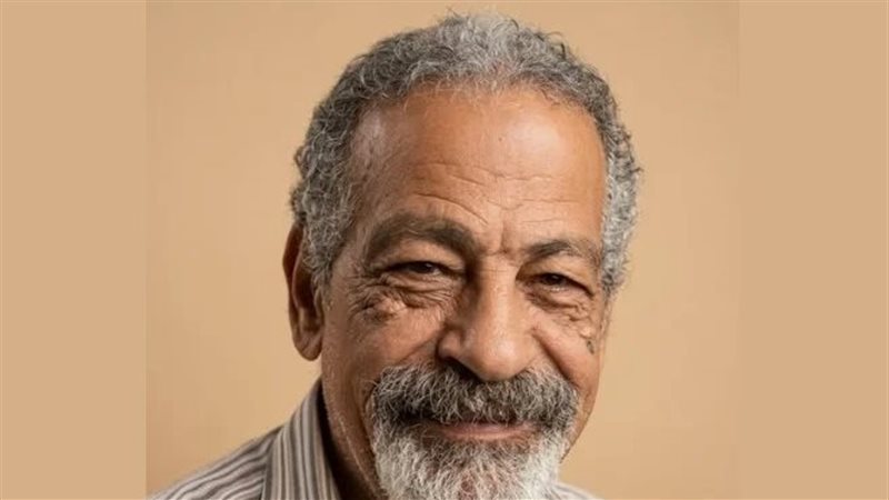 وفاة الفنان مدحت خليل بعد صراع مع المرض، وعمرو يسري ينعاه