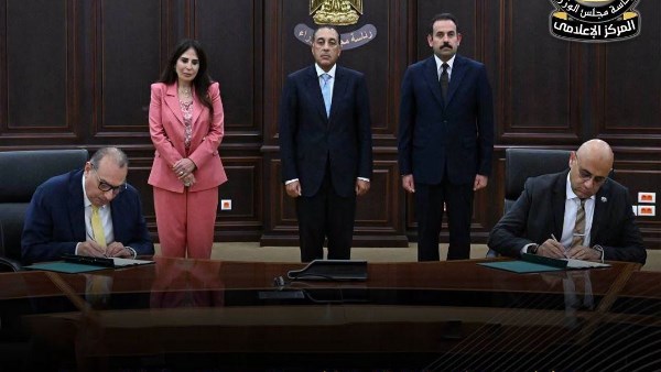 لتوفير نقل حضري مستدام.. توقيع اتفاقية إطلاق “مواصلات مدن مصر” بأسطول يضم 200 مركبة