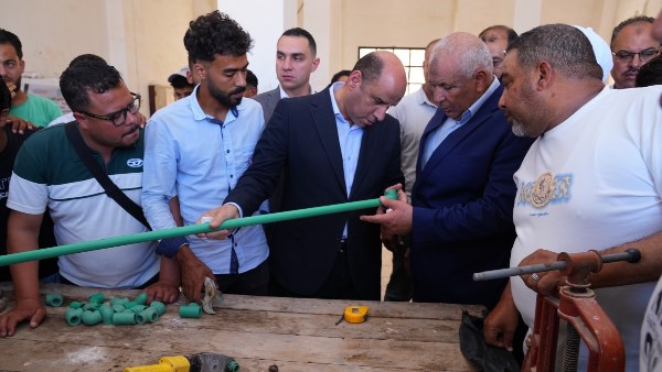 خطة عاجلة لتطوير مركز التدريب المهني بمطروح لإعداد الكوادر الماهرة