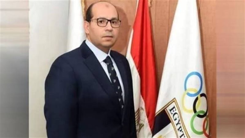 ياسر إدريس يؤجل سفره إلى إيطاليا لحضور دورة ألعاب البحر المتوسط بسبب مرض والدته