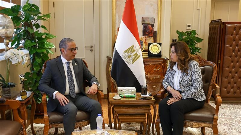 بعد تطوير جامعة الدول.. وزيرة التنمية المحلية والبيئة توجه بتعويض الأشجار المُزالة بأعداد مضاعفة