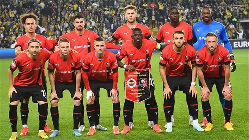 ستاد رين يخطف فوزا قاتلا 3-2 من لومان في الدوري الفرنسي