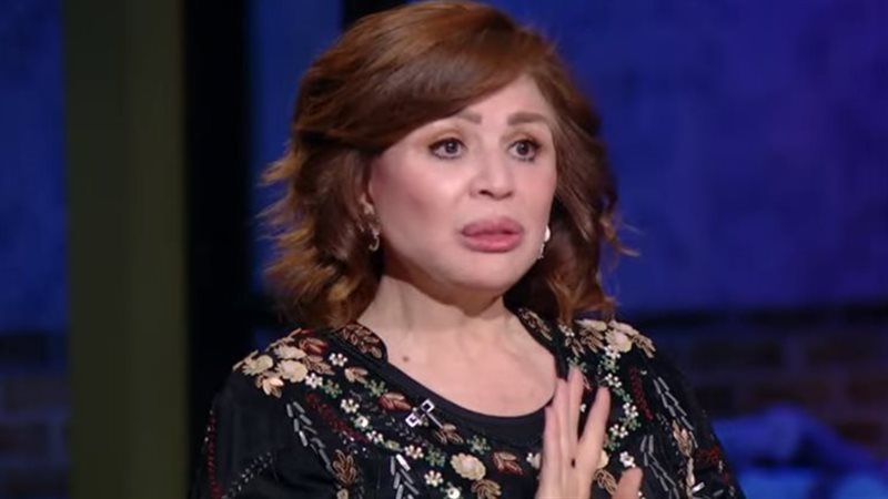 إلهام شاهين: سعيدة بفريق عمل “حين يكتب الحب”