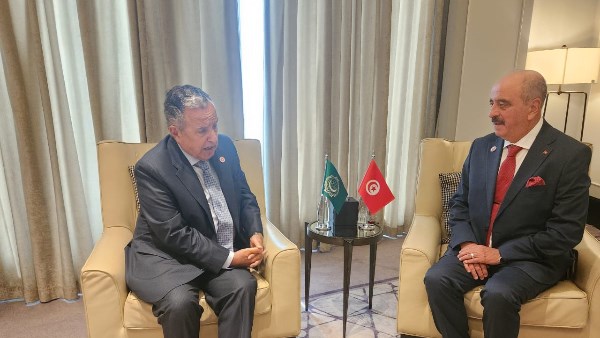 نبيل فهمي يثمن دور تونس في دعم القضايا العربية وجهودها بشأن ليبيا