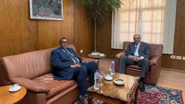 سفير الصومال بالقاهرة يشيد بدور الدبلوماسية المصرية في دعم بلاده والأمة العربية