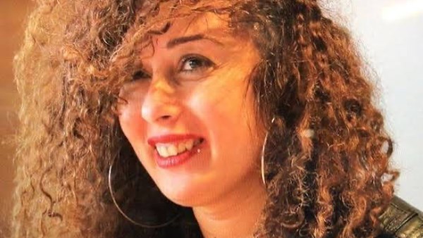 آيتن أمين تعلن وفاة والدتها وهذا موعد الجنازة