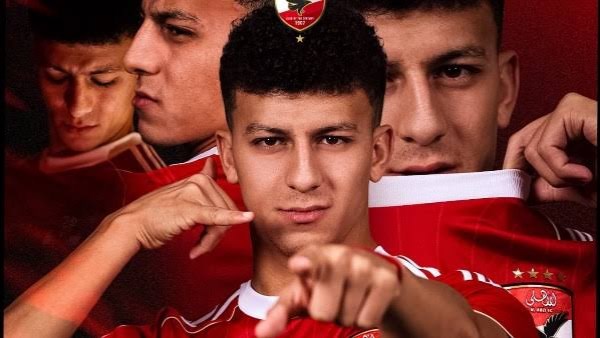 علي محمود لجماهير الأهلي: وجودكم في ضهر الفريق بيساعدنا على حصد البطولات