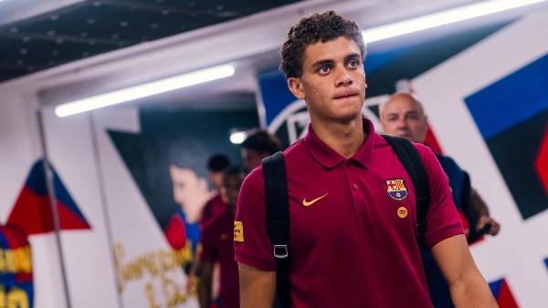لا صفقات جديدة واللاعب حجز مكانه .. ليكيب تكشف مفاجأة برشلونة مع حمزة عبد الكريم