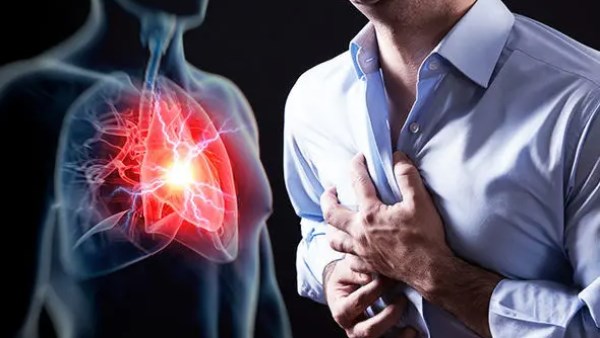 أعراض الذبحة الصدرية.. علامات تحذيرية لا يجب تجاهلها