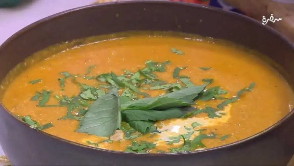 طريقة عمل شوربة الطماطم بالكريمة