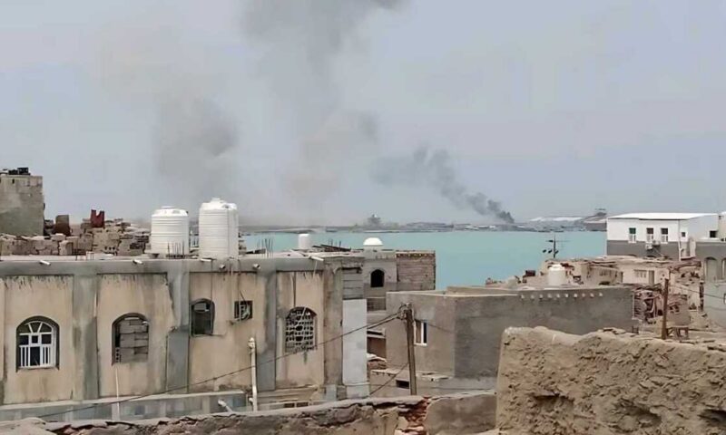 مجلس القيادة اليمني: استهداف الحوثي للمخا امتداد لتصعيد إيران