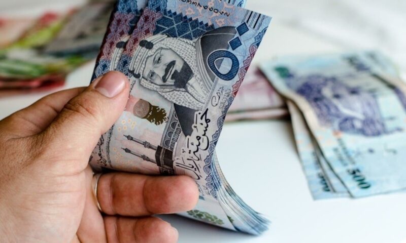 القروض الشخصية في السعودية ترتفع 5% بنهاية الربع الثاني إلى 140.1 مليار دولار