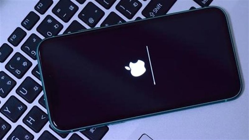 آبل تحذر: هاتفك قد يكون هدفًا لبرنامج تجسس متطور