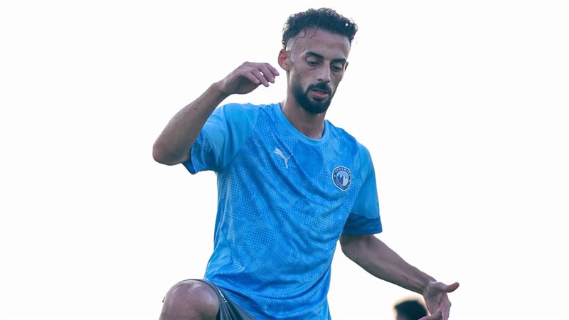 أحمد عبد القادر يقود تشكيل بيراميدز في مواجهة إنبي الشرقية وديا