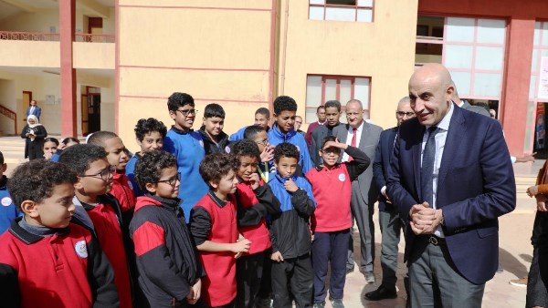 أسباب مطالب تأجيل الدراسة 2027 في المدارس لمدة أسبوع.. تربوي يوضح