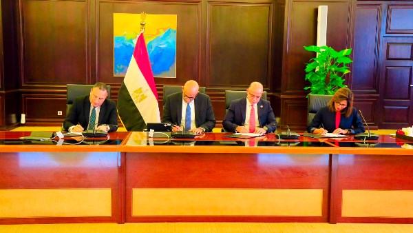 لبناء مسار متكامل لرعاية الموهوبين| إطلاق البرنامج الرئاسي لتأهيل النشء المصري للقيادة