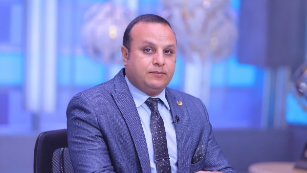 قبل بدء العام الدراسي | تربوي يكتشف أكثر من 30 خطأ بمنهج علم نفس 2 بكالوريا