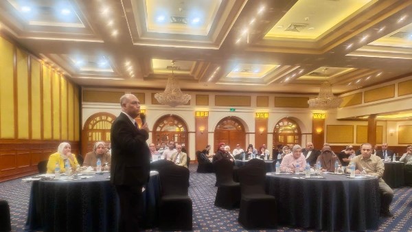 التعليم تواصل تدريبات تأهيل كوادر التدريس لتطبيق البكالوريا بعدد من المحافظات