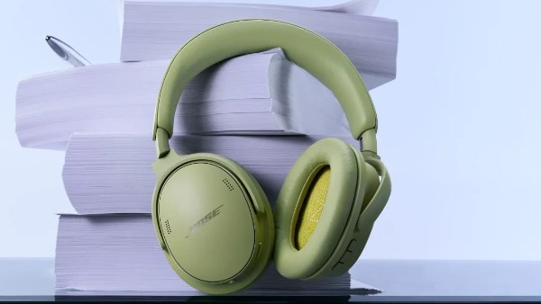 بوز تكشف عن سماعات QuietComfort الجديدة بتقنية صوتية غامرة