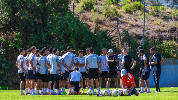 الأهلي ينهي تدريبه استعدادًا لمواجهة بادالونا في معسكر إسبانيا
