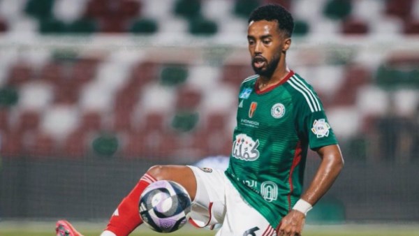 الدوري السعودي.. الاتحاد يحسم صفقة مختار علي لتعويض غياب الغامدي