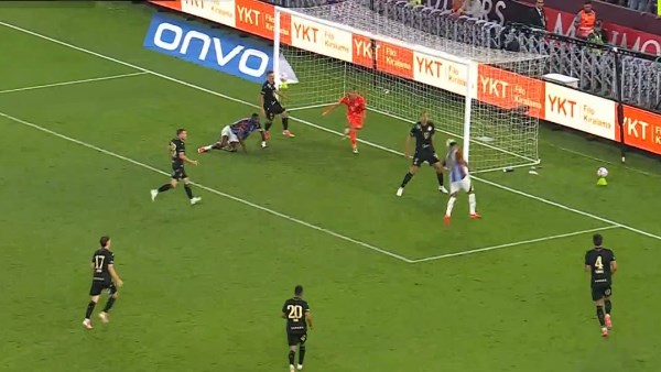 بمشاركة محمد صلاح.. طرابزون سبور يخسر أمام فيرينتسفاروشي المجري بهدف نظيف بالدوري الأوروبي