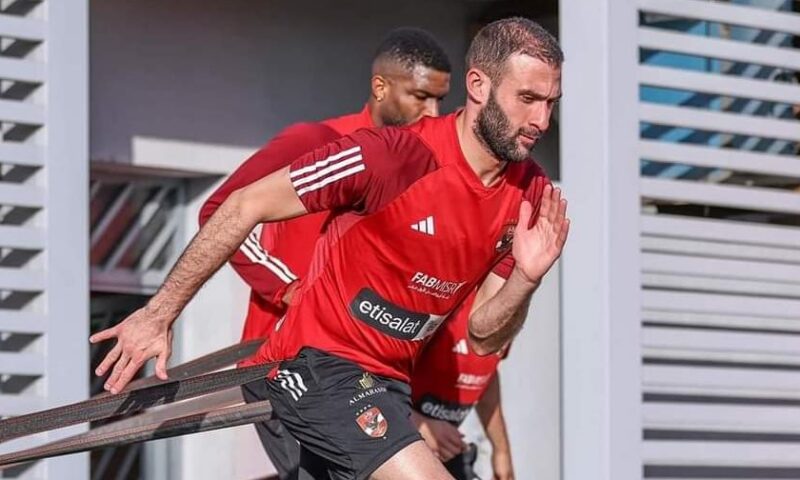 الأهلي يستقر على رحيل عمر كمال عبد الواحد نهائيا