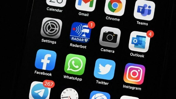 أخبار التكنولوجيا| هواوي تكشف عن Mate XT 2.. وتسريبات حول شاشة OnePlus القادمة