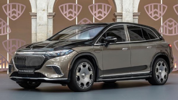 مرسيدس مايباخ EQS SUV.. تعرف على المزايا والسعر