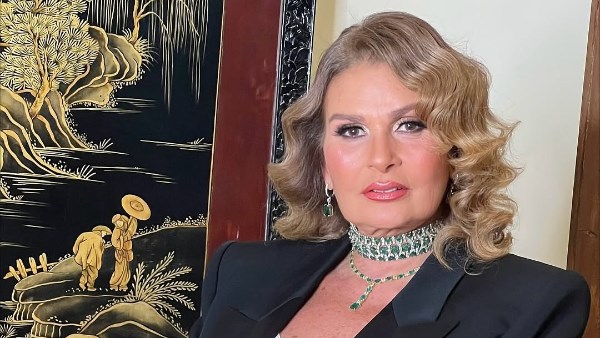 يسرا تنعى شقيق محمد هنيدي وتعتذر عن عدم حضور الجنازة